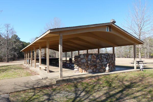 Large Pavilion Mills Park